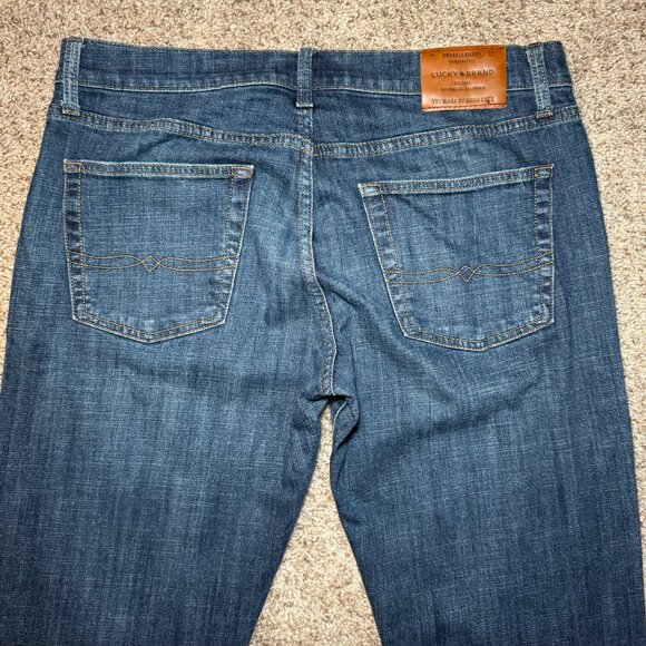 Lucky Brand 221 Straight Jeans 34/34 Dark Wash 98% cotton classic Men's pants - Picture 6 of 7